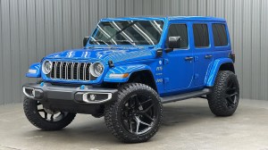 Lifted 2024 Jeep Wrangler Sahara 4xe w/ Tech, Safety & Sky Top