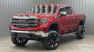 Lifted 2026 GMC Sierra 1500 SLT Texas Edition X31 Short Bed w/ Premium Plus
