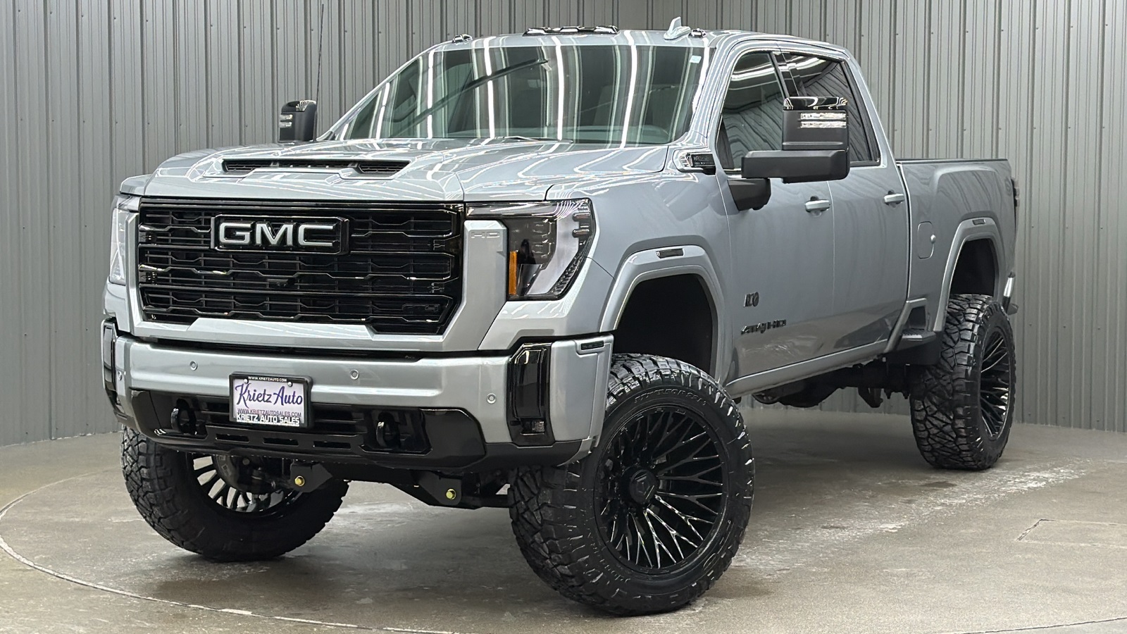Lifted 2026 GMC Sierra 2500HD AT4 Preferred Short Bed w/ COLORMATCH, Max Tow & Sunro