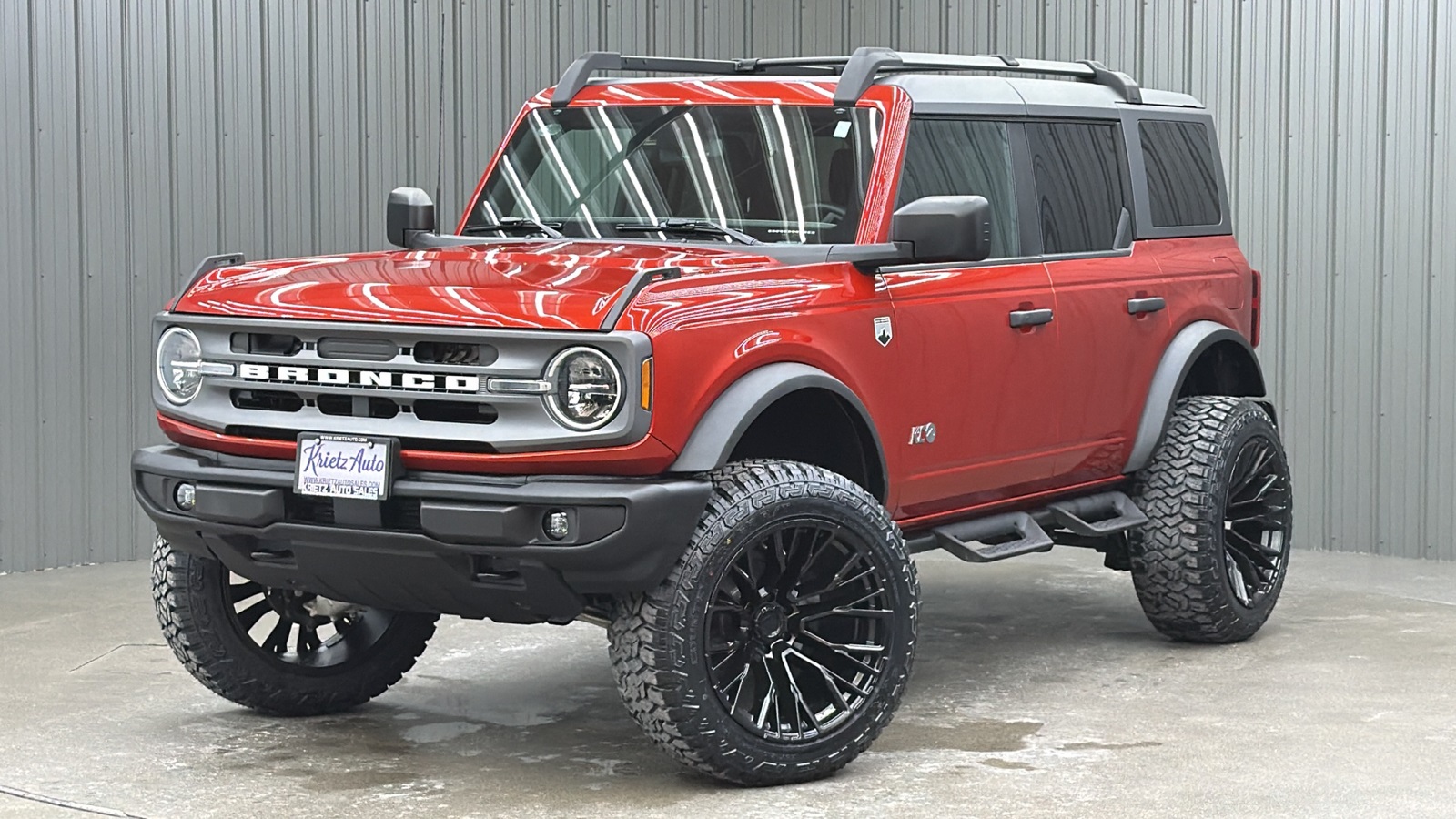 Lifted 2024 Ford Bronco Big Bend w/ 222A, Hard Top & Roof Rails
