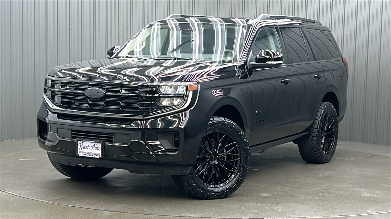 Lifted 2025 Ford Expedition Platinum w/ 600A, Drivers Pkg & Moonroof