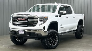 Lifted 2023 GMC Sierra 1500 SLT Premium X31 Short Bed w/ Preferred & Sunroof