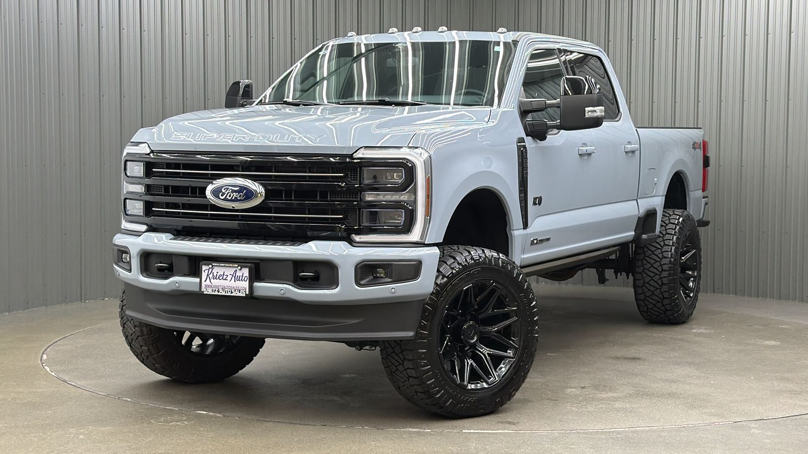 2025 Ford F-250 Super Duty Platinum
