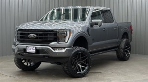 Lifted 2023 Ford F-150 Lariat Black Package Short Bed w/ 502A & Moonroof