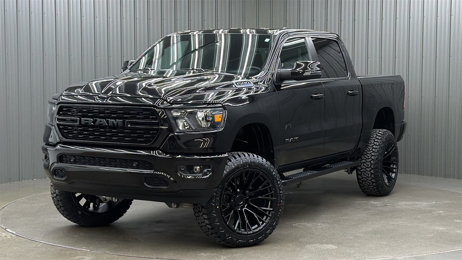 Lifted 2023 Ram 1500 Big Horn/Lone Star Night Edition Short Bed w/ Lebel B