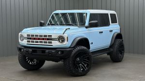 Lifted 2025 Ford Bronco Heritage Edition w/ 662A & Hard Top