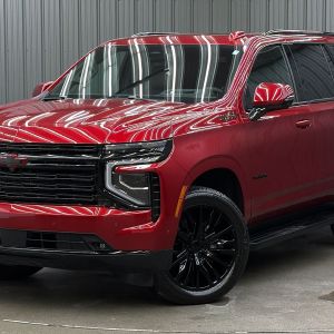 2026 Chevrolet Tahoe High Country w/ COLORMATCH & Moonroof