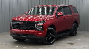 2026 Chevrolet Tahoe High Country w/ COLORMATCH & Moonroof