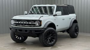 Lifted 2024 Ford Bronco Outer Banks w/ 314A Lux Pkg, Sasquatch & Hard Top