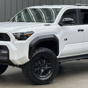 Lifted 2025 Toyota 4Runner i-FORCE MAX Hybrid TRD Off Road Premium