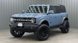 Lifted 2025 Ford Bronco Outer Banks w/ 314A, Sasquatch & Hard Top