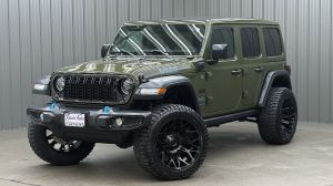 Lifted 2024 Jeep Wrangler Willys 4xe w/ Convenience, Tech, Safety & Sky Top