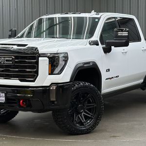 Lifted 2024 GMC Sierra 2500HD AT4X Short Bed w/ Sunroof