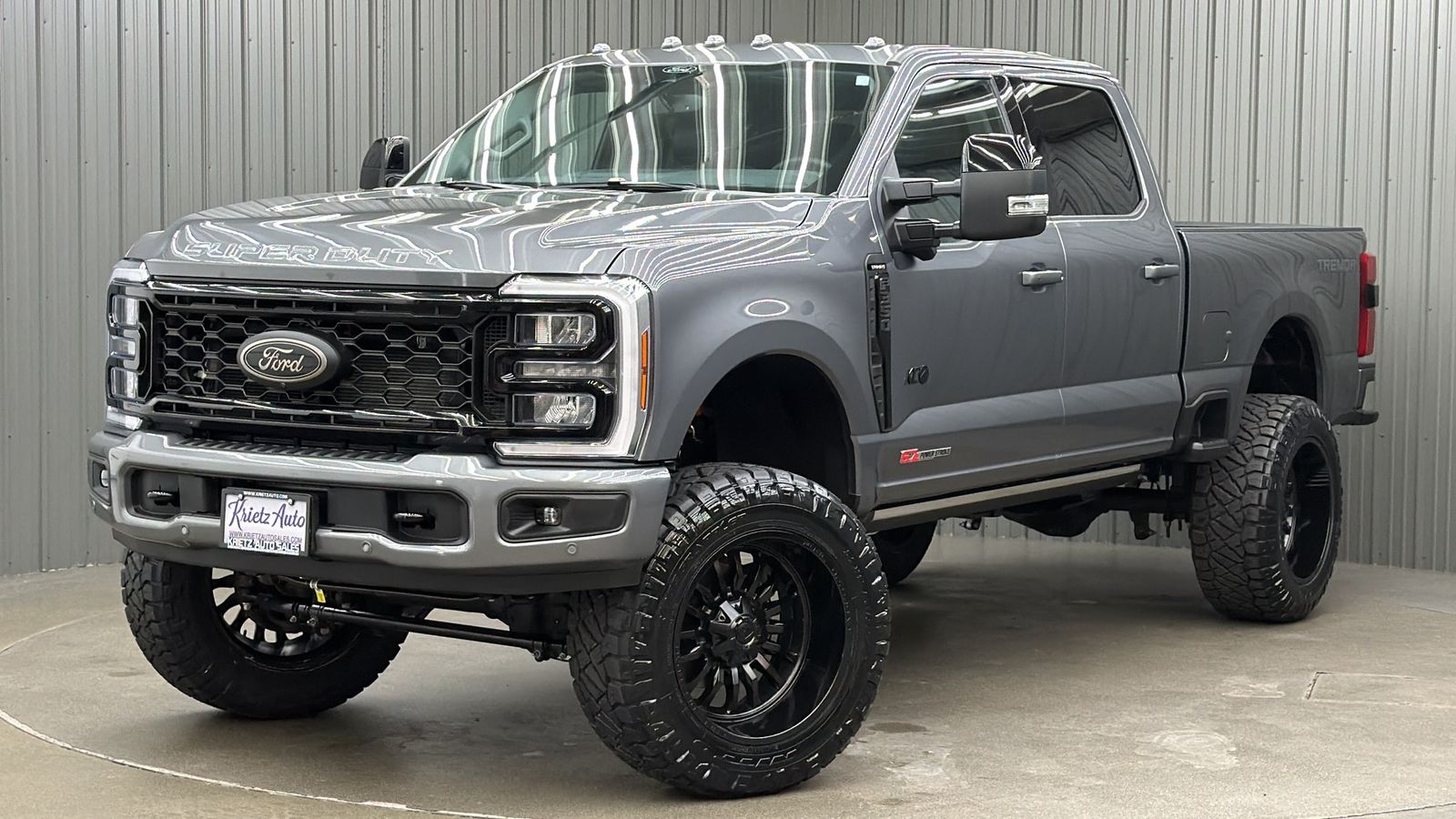 Lifted 2025 Ford F-350SD Lariat TREMOR Short Bed w/ Ultimate, 618A & Moonroof