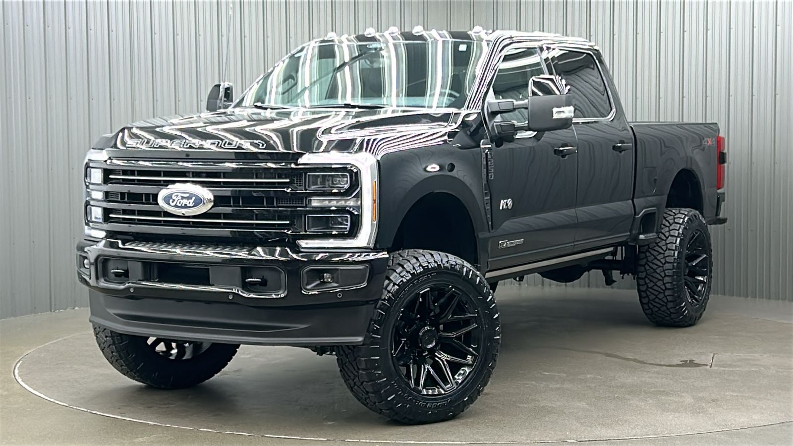 Lifted 2025 Ford F-250SD Platinum Short Bed w/ 703A, Power Steps & Moonroof