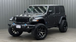 2024 Jeep Wrangler Willys 4xe w/ Convenience, Safety & Hard Top