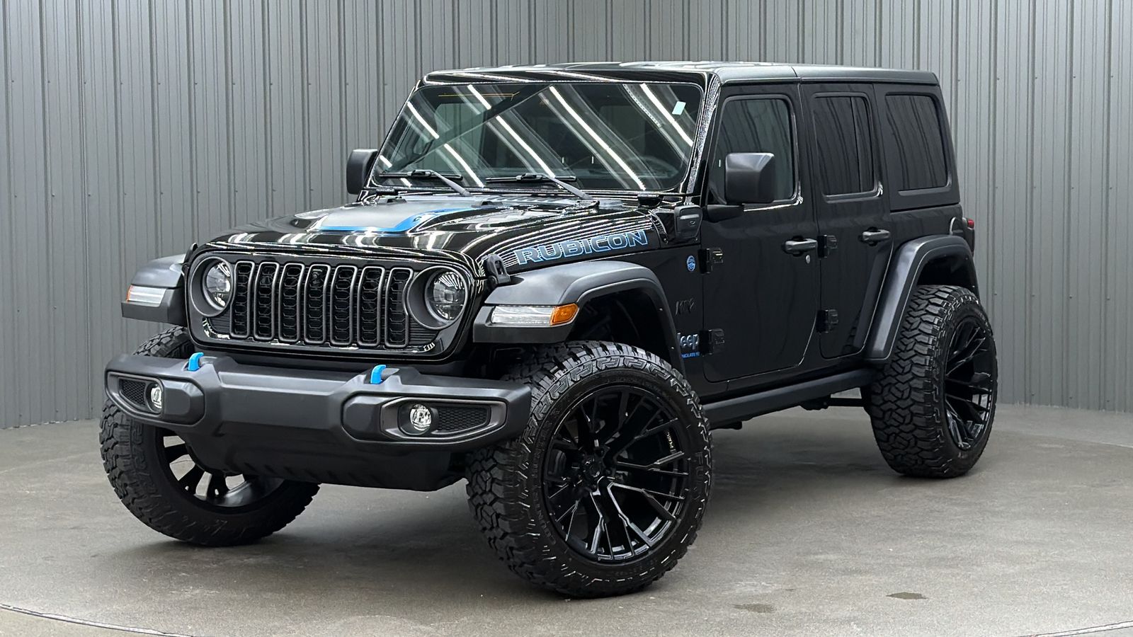 Lifted 2024 Jeep Wrangler Rubicon 4xe w/ Convenience, Tech & Hard Top