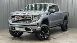 Lifted 2026 GMC Sierra 1500 Denali Reserve Short Bed w/ Tech & Sunroof