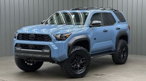 Lifted 2026 Toyota 4Runner i-FORCE MAX Hybrid TRD Off Road Premium w/ Sunroof