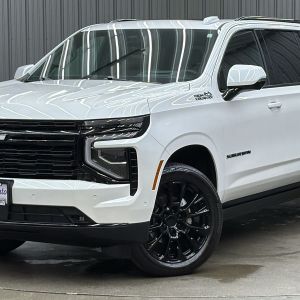 2025 Chevrolet Suburban High Country Deluxe w/ COLORMATCH, Tech & Sunroof