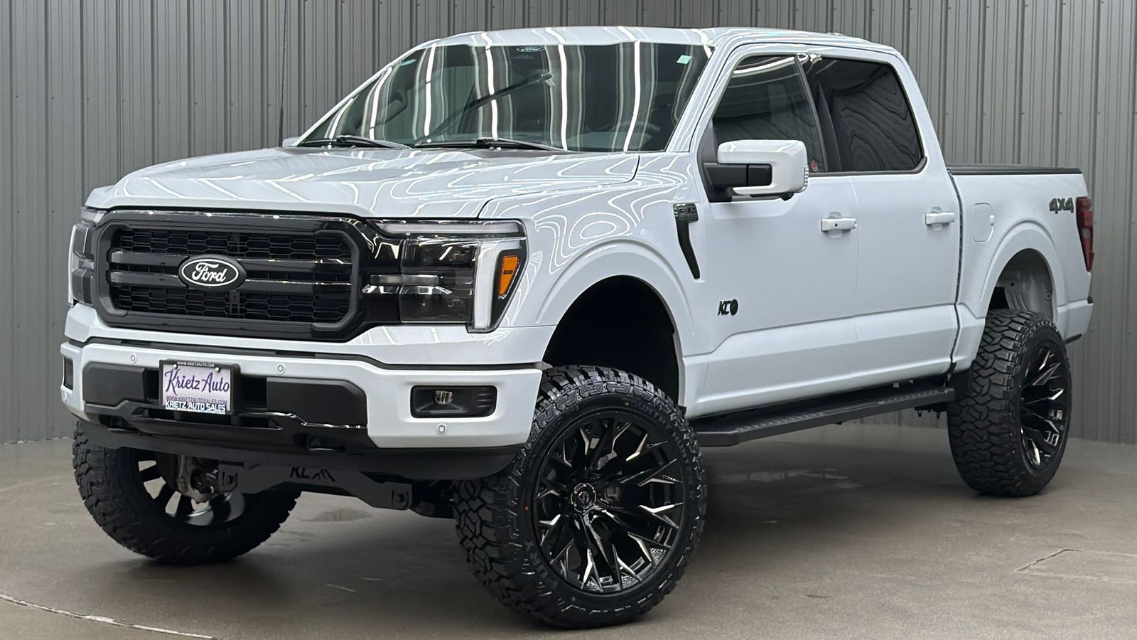 Lifted 2025 Ford F-150 Lariat Black Package Short Bed w/ 501A & Sunroof