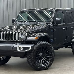 Lifted 2025 Jeep Wrangler Sahara 4xe w/ Active Safety & Hard Top
