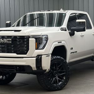 Lifted 2026 GMC Sierra 2500HD AT4 Premium Plus w/ COLORMATCH, Tech & Sunroof
