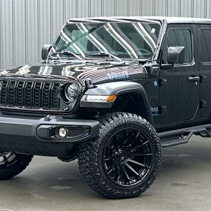 Lifted 2025 Jeep Wrangler Willys 4xe w/ Convenience Group, Tech Pkg, & Hard Top