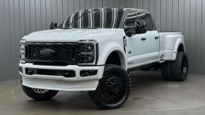 Lifted 2026 Ford F-450SD Platinum PLUS Long Bed w/ COLORMATCH, 773A & Moonroof