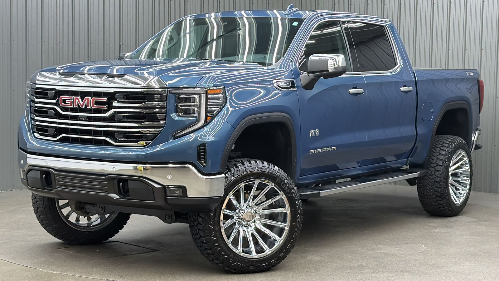 Lifted 2024 GMC Sierra 1500 SLT X31 Short Bed w/ Premium Pkg