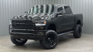 Lifted 2023 Ram 1500 Big Horn/Lone Star Night Edition Short Bed w/ Level B