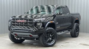 Lifted 2025 GMC Canyon AT4 w/ AT4X Pkg, Tech & Sunroof