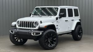 Lifted 2025 Jeep Wrangler Sahara 4xe w/ Active Safety & Sky Top