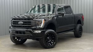 Lifted 2022 Ford F-150 Lariat Sport Package Short Bed w/ 502A & Moonroof