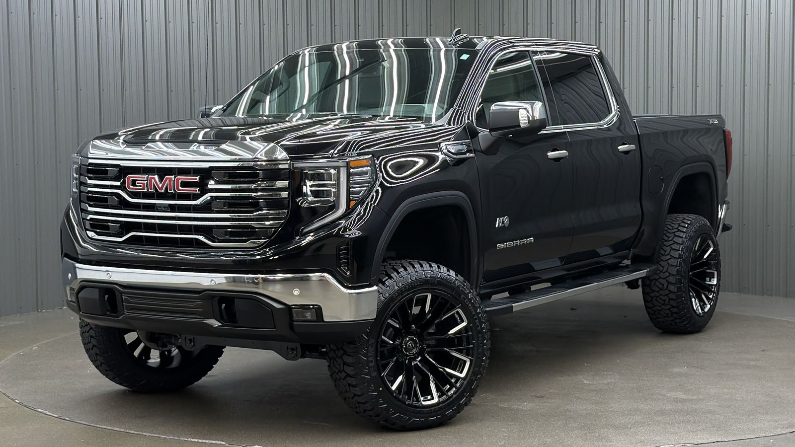 Lifted 2026 GMC Sierra 1500 SLT Texas Premium Plus X31 Short Bed w/ Sunroof