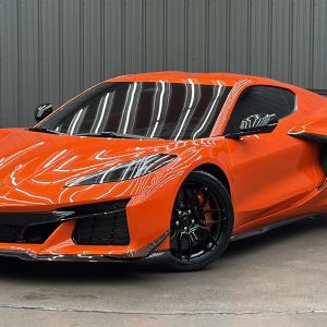 2025 Chevrolet Corvette Z06 3LZ w/ Carbon Fiber Aero, Front Lift & Z06 Ultimat