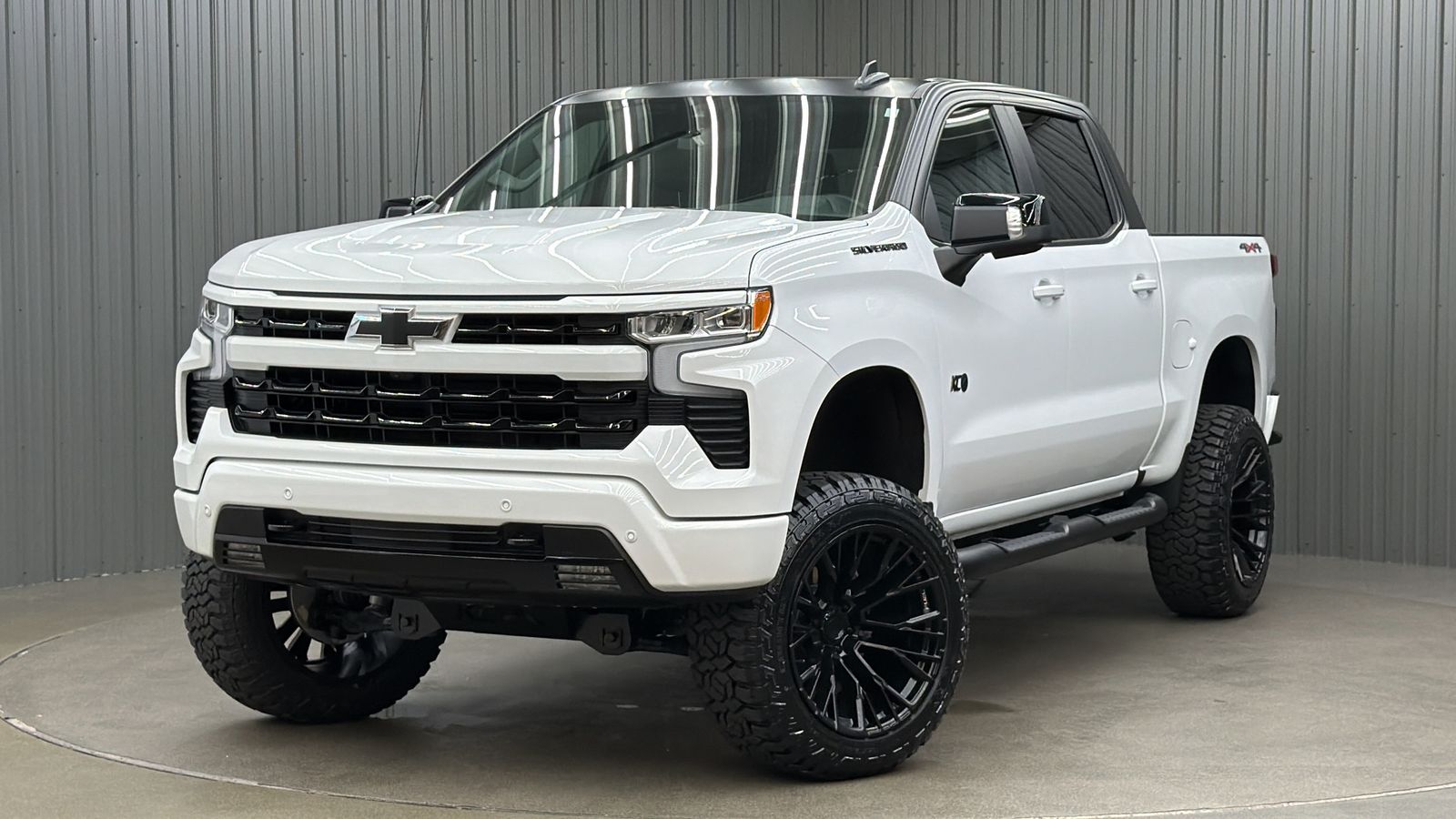 Lifted 2026 Chevrolet Silverado 1500 RST All Star Premium w/ Dark Essentials & Sunroof