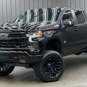 Lifted 2025 Chevrolet Silverado 1500 LT Trail Boss Short Bed w/ Convenience 2 & Safety