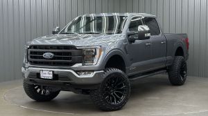 Lifted 2022 Ford F-150 Lariat FX4 Short Bed w/ 502A, B&O & Moonroof