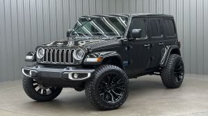 Lifted 2025 Jeep Wrangler Sahara 4xe w/ Active Safety & Sky Top