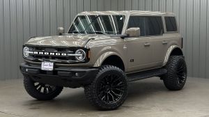 Lifted 2025 Ford Bronco Outer Banks w/ 312A & Hard Top