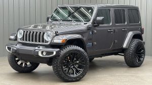 Lifted 2025 Jeep Wrangler Sahara 4xe w/ Active Safety & Sky Top