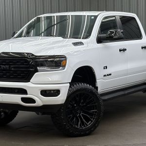 Lifted 2023 Ram 1500 Big Horn/Lone Star Night Edition Short Bed w/ Level B