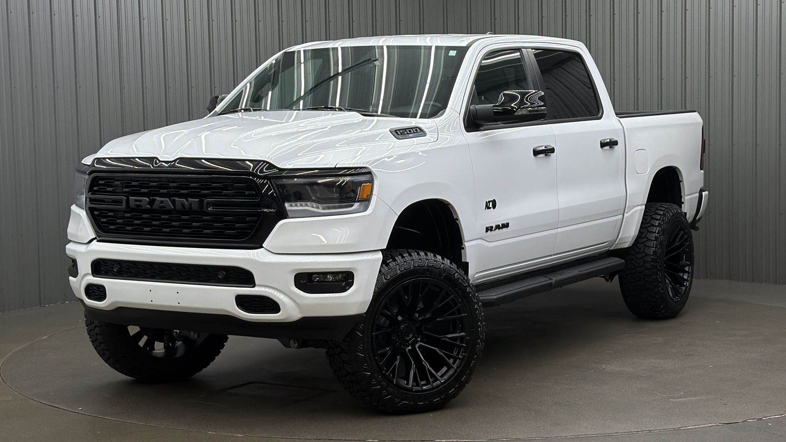 Lifted 2023 Ram 1500 Big Horn/Lone Star Night Edition Short Bed w/ Level B