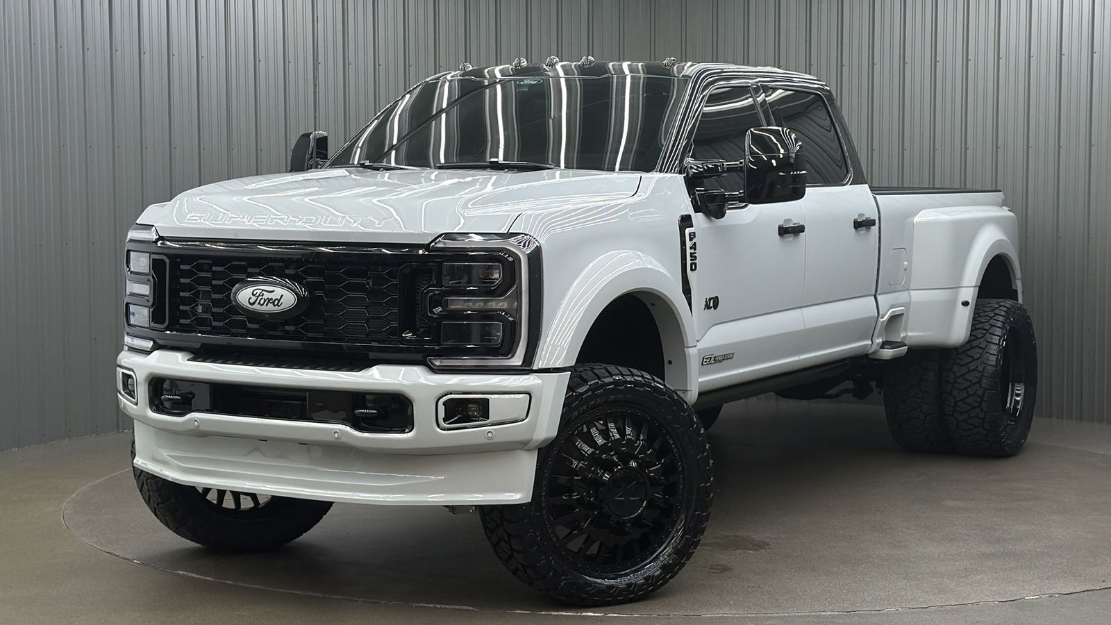 Lifted 2026 Ford F-450SD Platinum PLUS Long Bed w/ 773A & Moonroof