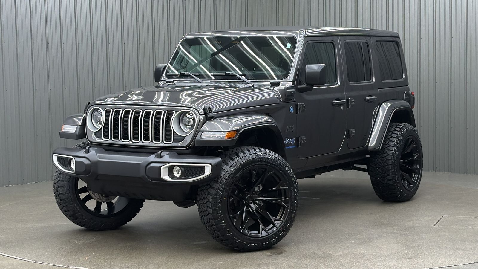 Lifted 2025 Jeep Wrangler Sahara 4xe w/ Active Safety & Sky Top