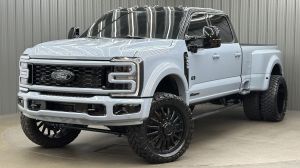 Lifted 2026 Ford F-450SD Platinum FX4 Long Bed w/ COLORMATCH, 773A & Moonroof