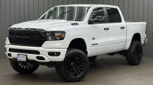 Lifted 2023 Ram 1500 Big Horn/Lone Star Night Edition Short Bed w/ Level 2