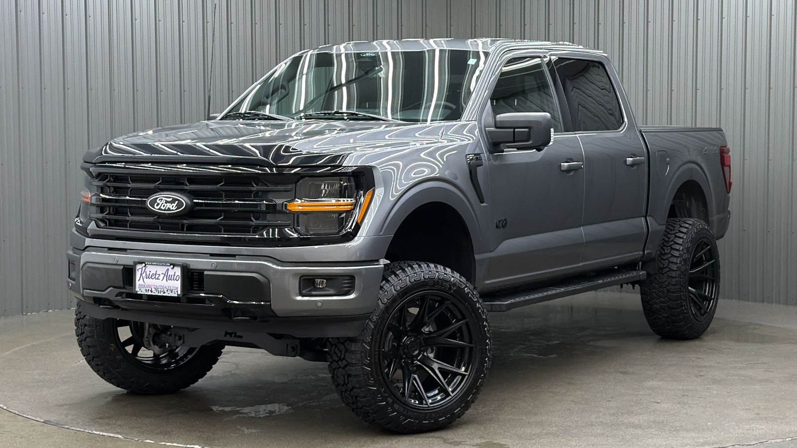 2025 Ford F-150 XLT 4x4 SuperCrew 145 in's photo