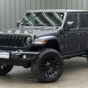 Lifted 2025 Jeep Wrangler Willys 4xe w/ Hard Top